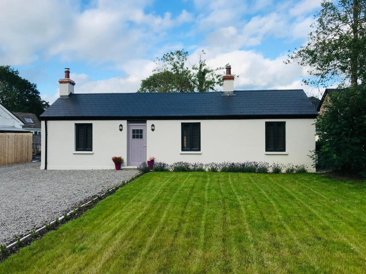 Lavender Cottage - 2 Bedroom Home Newbridge  Bagian luar foto