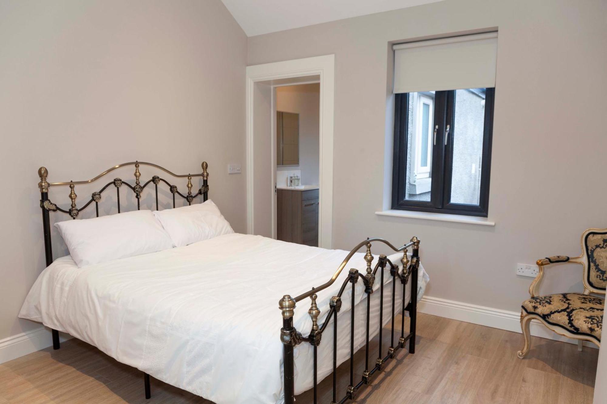 Lavender Cottage - 2 Bedroom Home Newbridge  Bagian luar foto