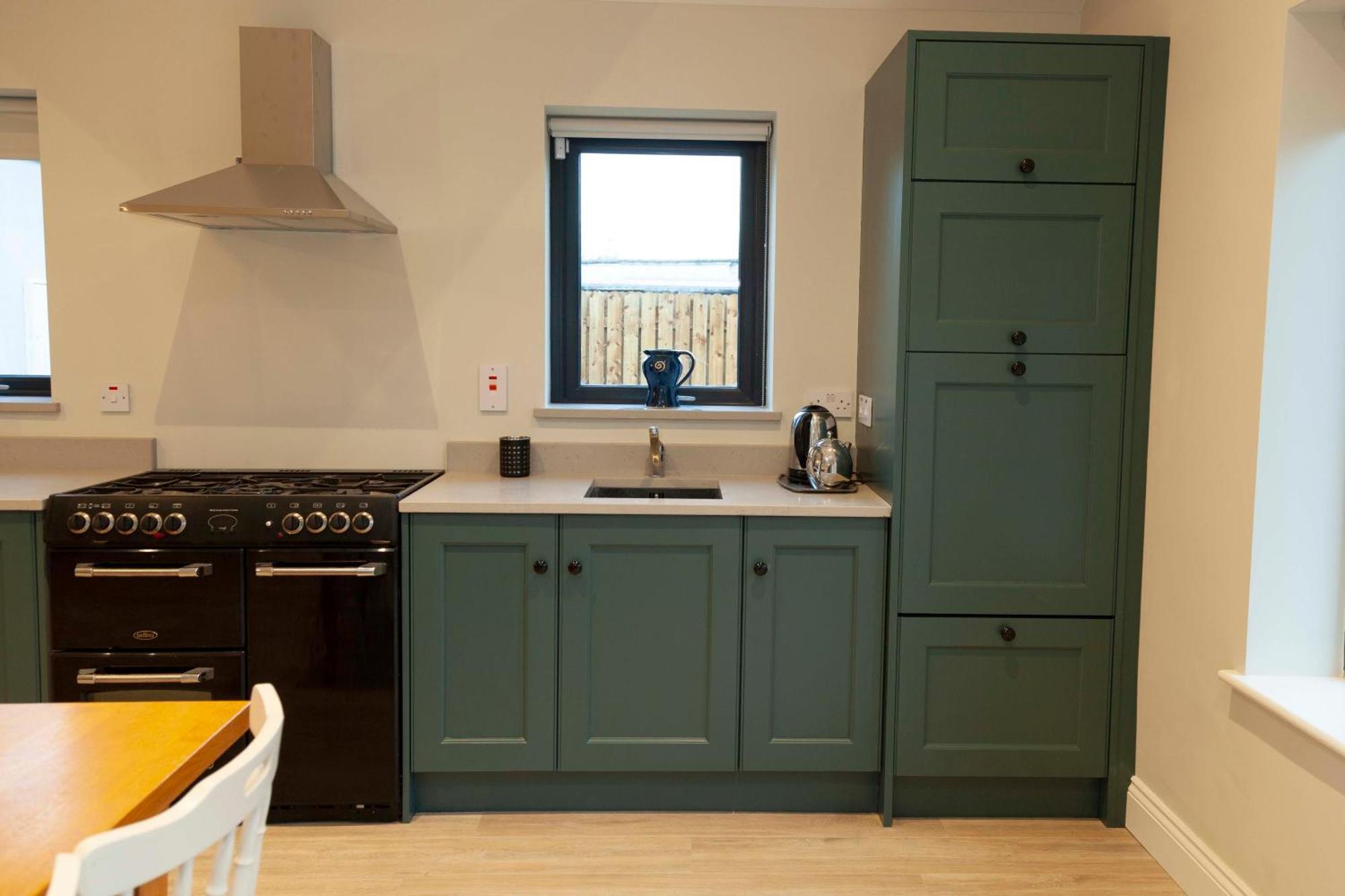 Lavender Cottage - 2 Bedroom Home Newbridge  Bagian luar foto